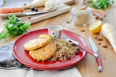 Röstis de légumes de saison et quinoa aux amandes