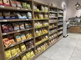 427-biocoop-magasin-bio-avignon-montfavet-la-vie-en-bieau-aperitif-chips.webp