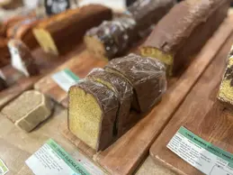 427-biocoop-magasin-bio-avignon-montfavet-la-vie-en-bieau-cake-maison-local-gourmand.webp