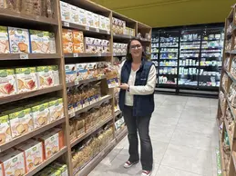 427-biocoop-magasin-bio-avignon-montfavet-la-vie-en-bieau-epicerie-petit-dejeune-equipe.webp