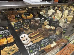427-biocoop-magasin-bio-avignon-montfavet-la-vie-en-bieau-patisserie-gateau-service-traditionnel.webp